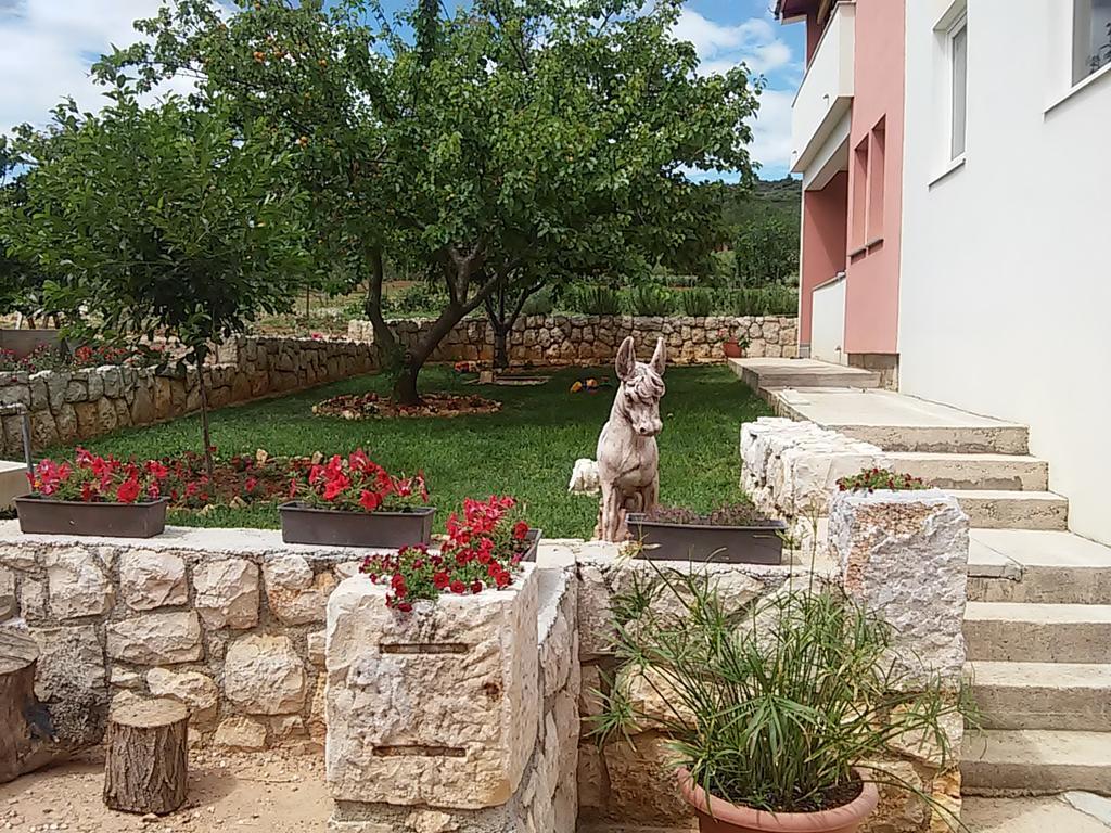 Apartments Vuk Posedarje Εξωτερικό φωτογραφία