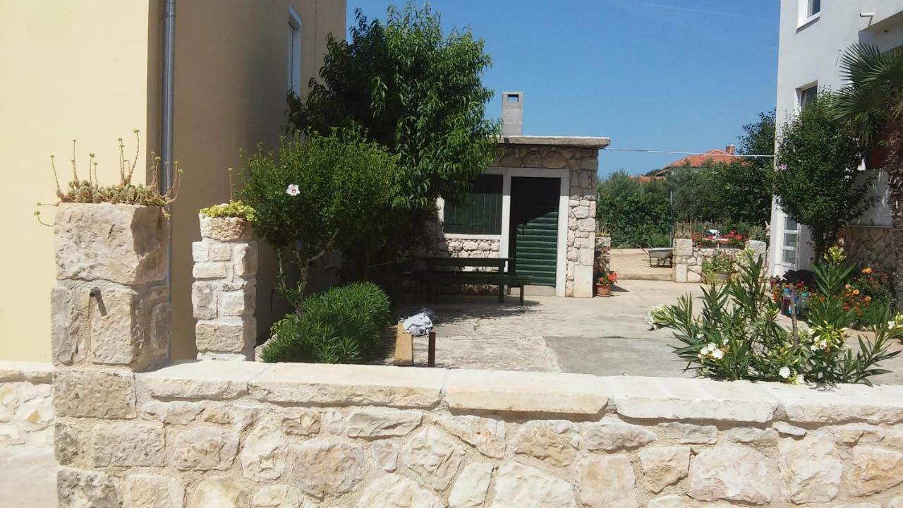 Apartments Vuk Posedarje Εξωτερικό φωτογραφία